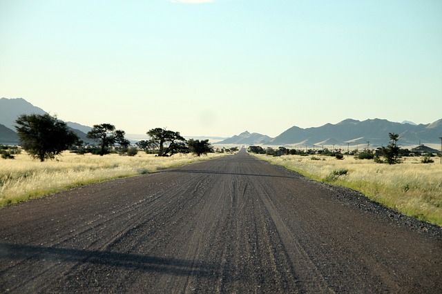 Schotterpiste in Namibia