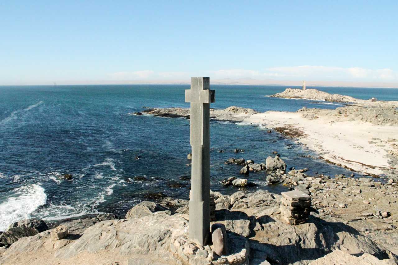 Steinkreuz am Diaz Point bei Lüderitz