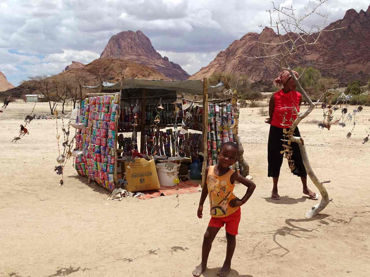 Souvenirstand an der Spitzkoppe Souvenirstand an der Spitzkoppe